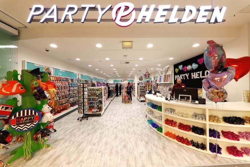 Heliumballons und Party Deko im Party Helden Store Hamburger Meile